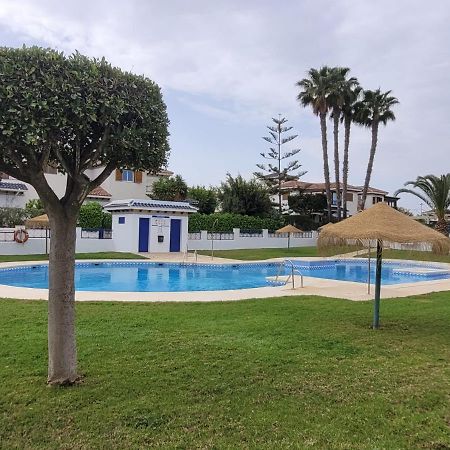 Apartamento Con Terraza Y Piscina A 300M De Playa Бера Екстер'єр фото