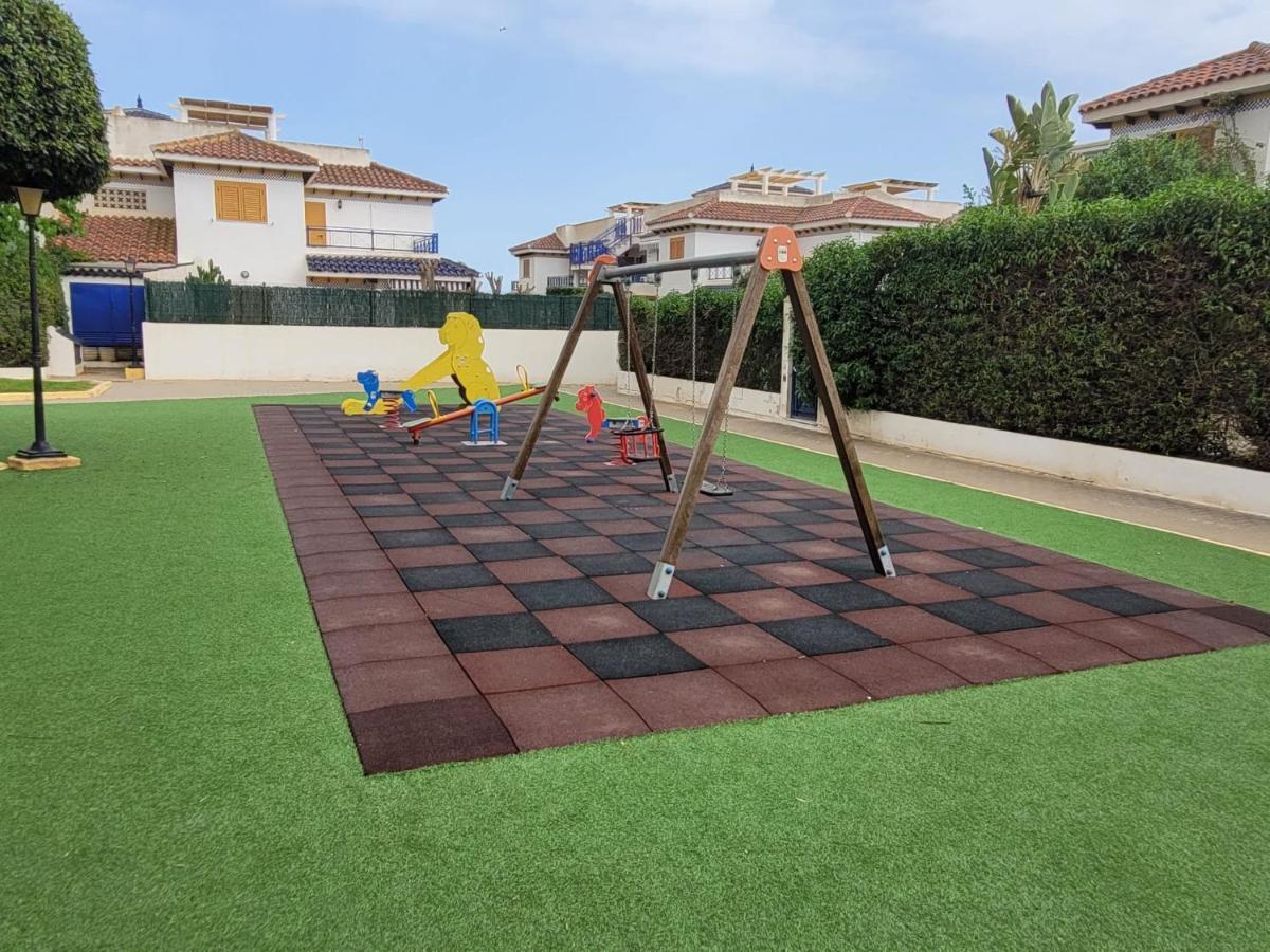 Apartamento Con Terraza Y Piscina A 300M De Playa Бера Екстер'єр фото